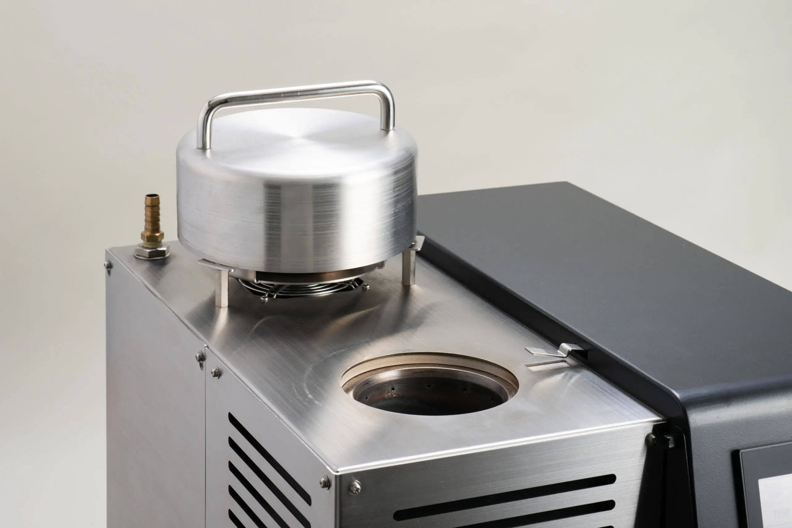 ミクロ残炭試験器（100シリーズ）